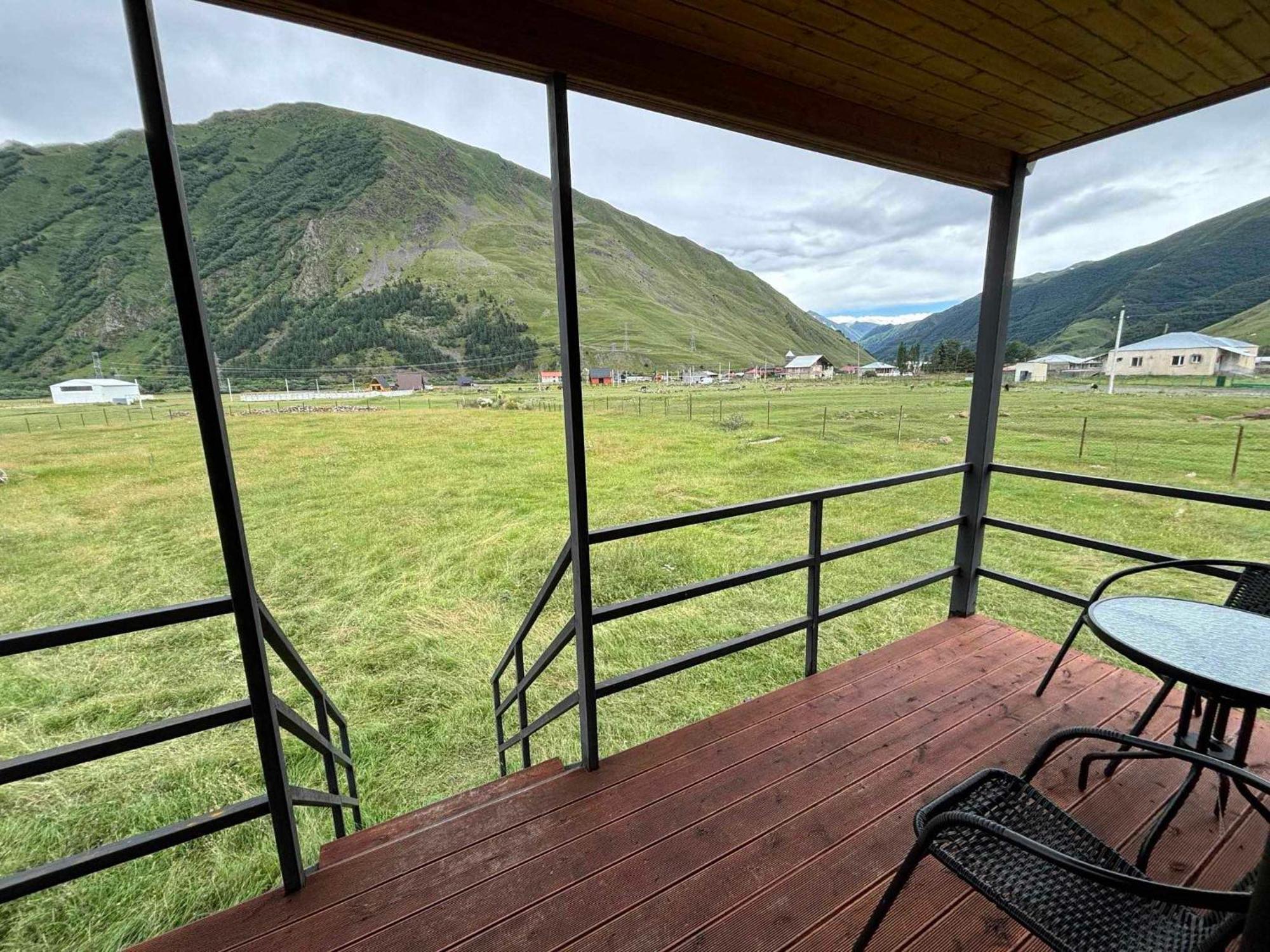 Quiet Cottage, Stepantsminda, Achkhoti Exterior foto